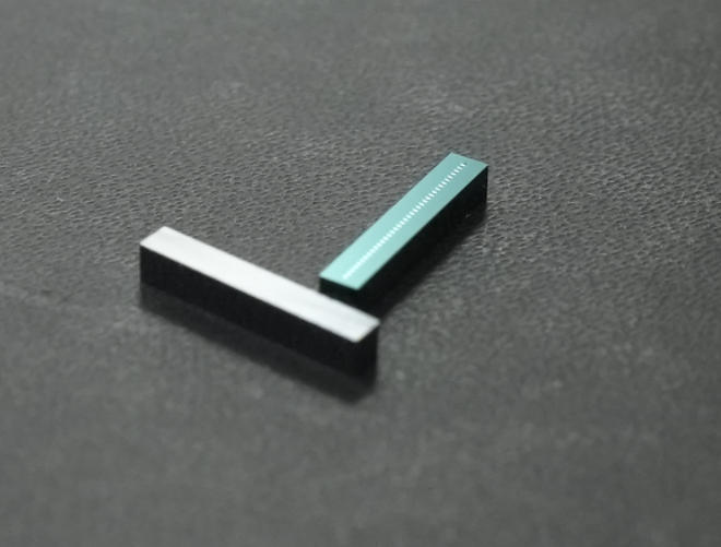 linear microlens arrays -