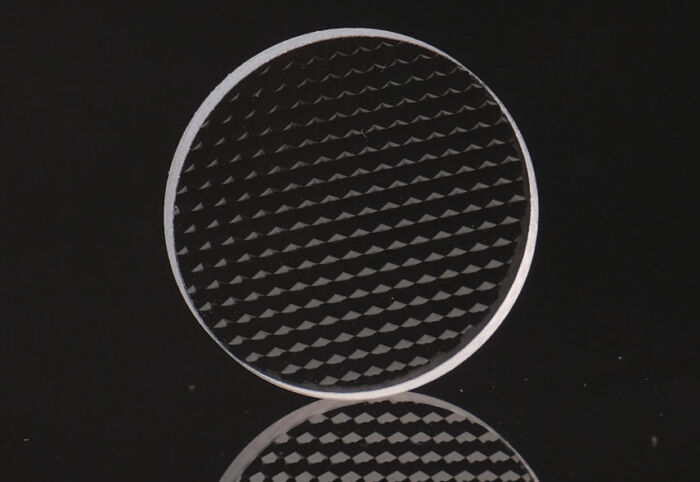 Diffractive vs Refractive Microlens Arrays - colighfilter.com